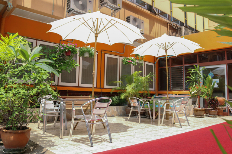 Others 5, Nakornping Hotel, Phra Nakhon