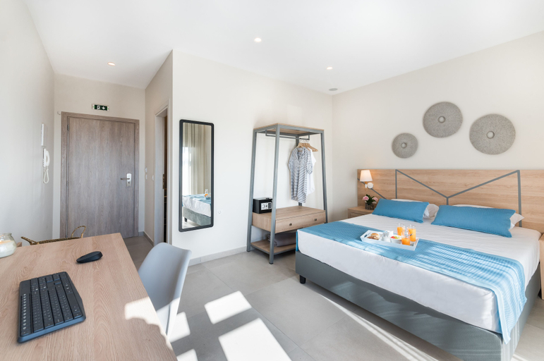 Bedroom 3, Santorini Main Square, South Aegean