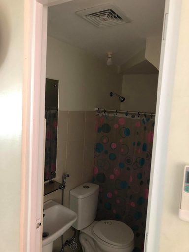 Bathroom 3, Aguba's at Pontefino Prime Residences, Batangas City