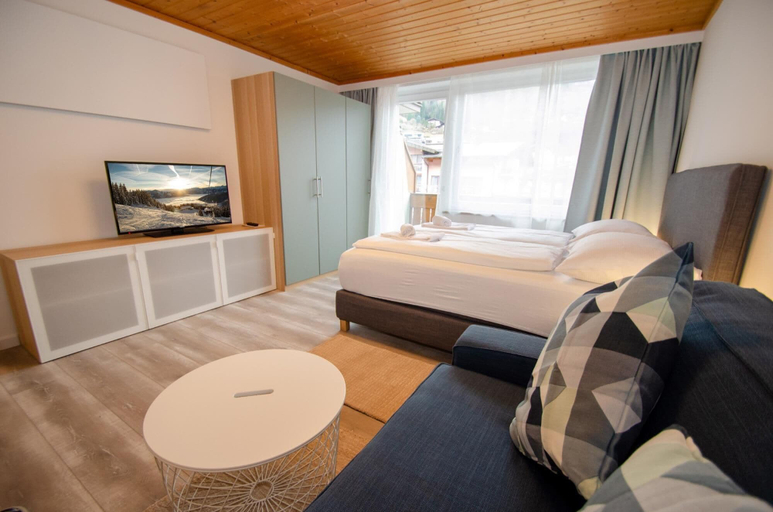 Bedroom 4, Deluxe Studio Kaprun TOP 72, Zell am See