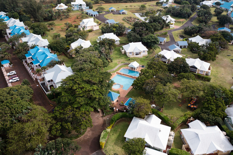 Exterior & Views 2, Caribbean Estates - 35 Montego Bay, Ugu