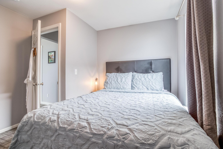 Bedroom 3, Nantucket Inn 1 3 Combo, Lincoln