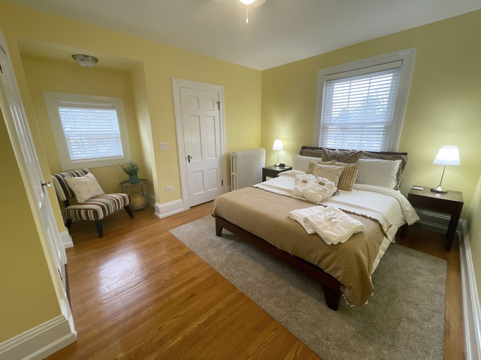 Bedroom 2, The Boardwalk Inn, Prince