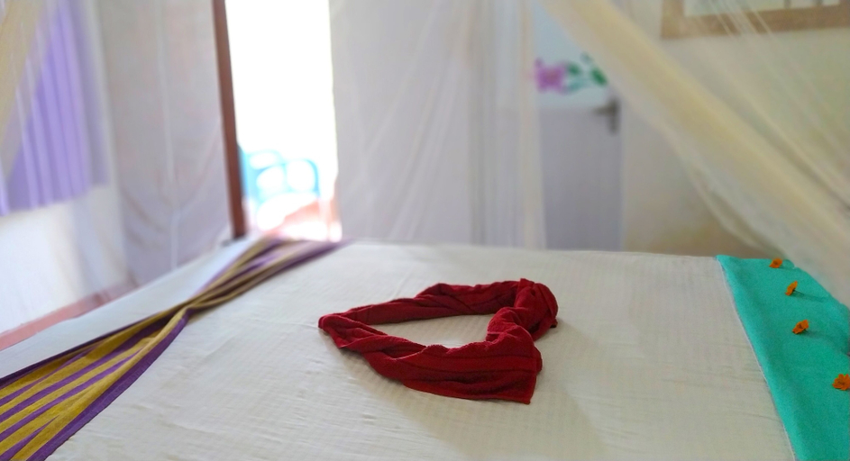 Bedroom 3, Mount Crest Lodge, Ella