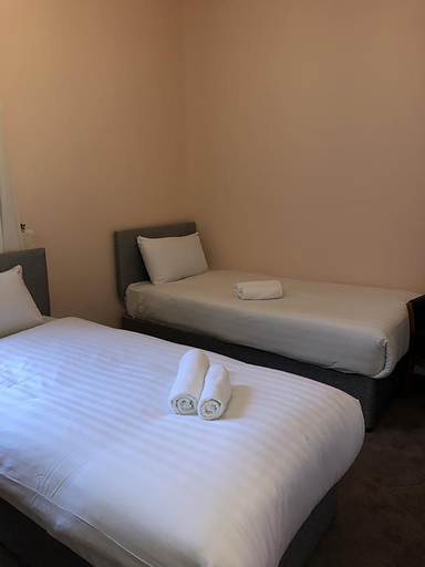 Bedroom 4, North Circular Studios 2, Dublin