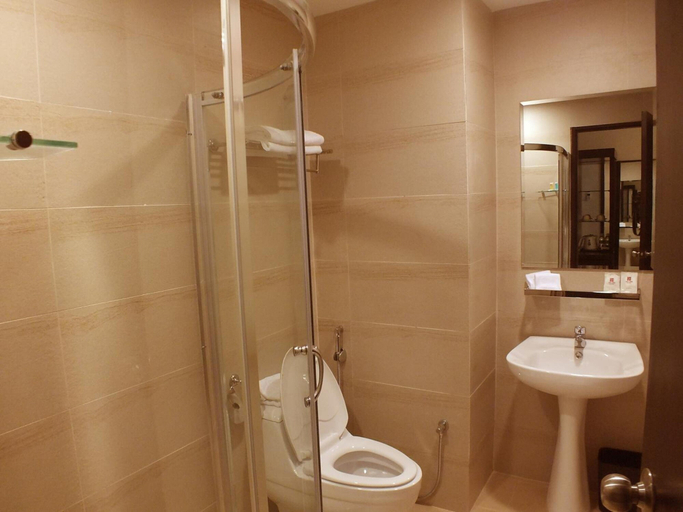 Bathroom 4, My Inn Hotel, Lahad Datu