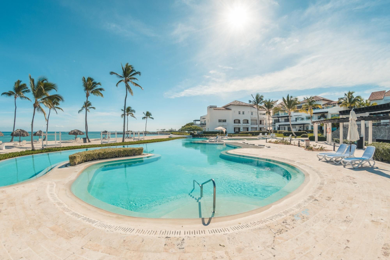 Sport & Beauty, Sunny Beach View Apt at Punta Palmera CBB, Salvaleon de Higuey