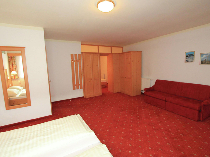 Bedroom 3, Apartment Stumm near Zillertal Ski Slopes, Schwaz