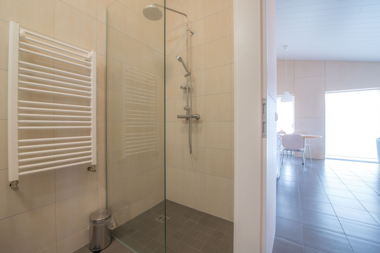 Bathroom 4, Sunnuhlid Apartment B, Grýtubakkahreppur