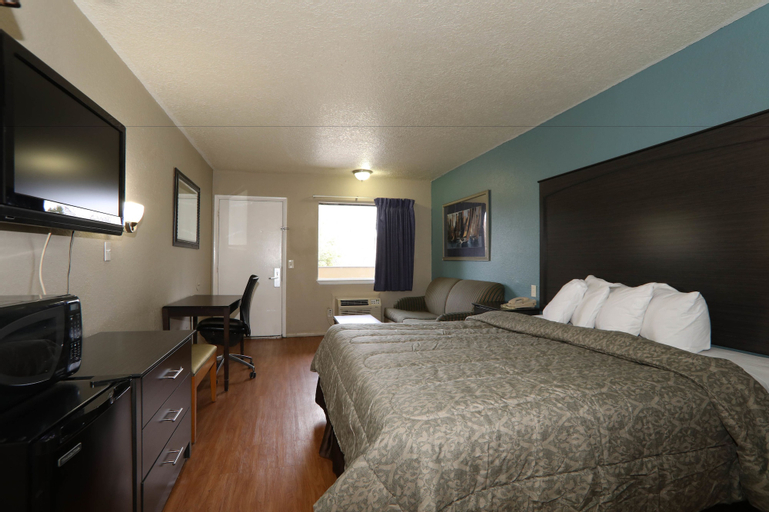 Bedroom 29
