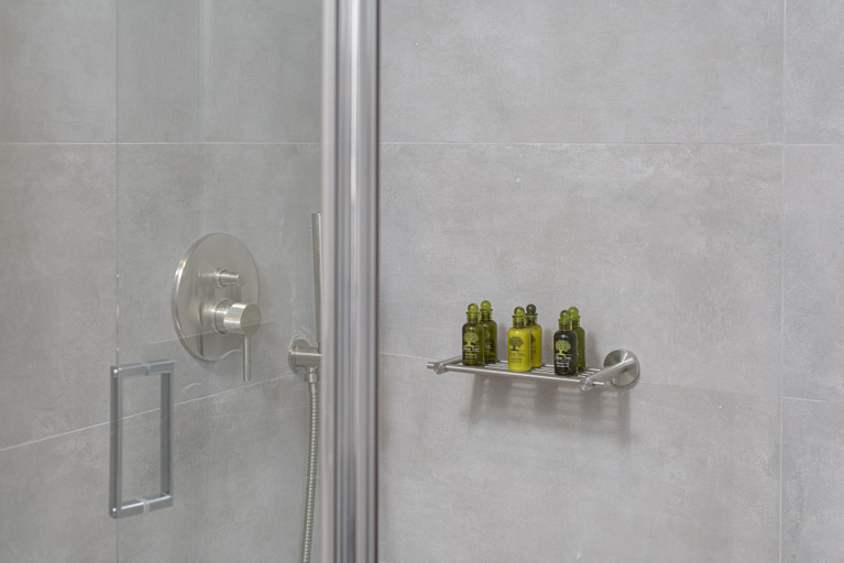 Bathroom 3, Acropolis Premium Residence, Attica