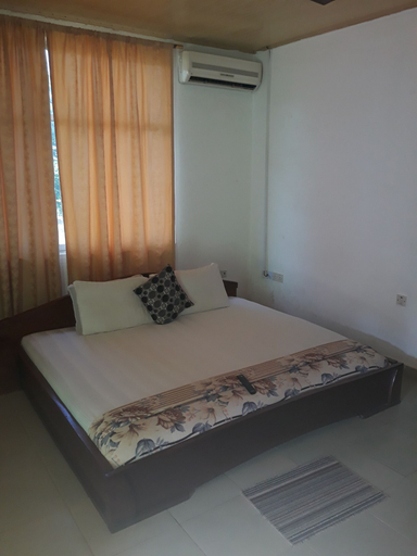 Bedroom, Abuesi Beach Resort, Shama Ahanta East