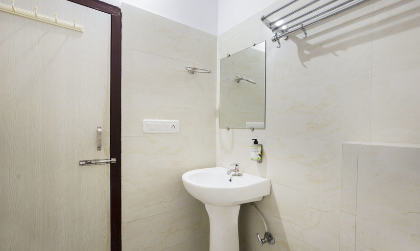 Bathroom 3, Treebo Trend Vallabh Vilas, Udaipur