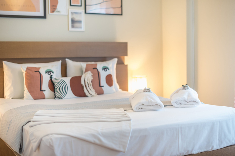 Bedroom 2, Supreme Suite with balcony by Cloudkeys, Attica