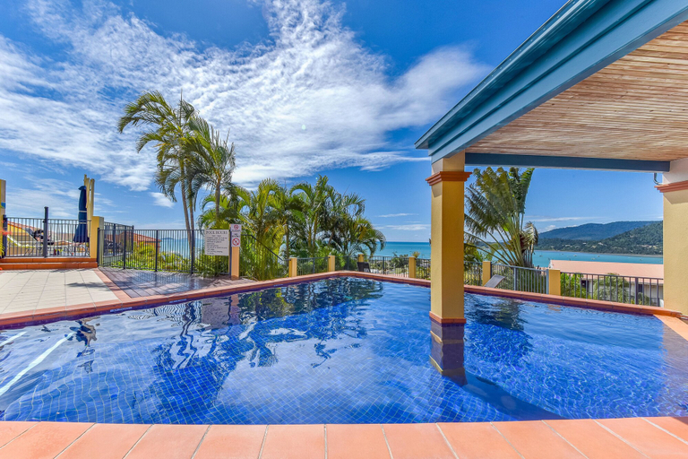 Sport & Beauty 5, Ocean Views Galore - Airlie Beach, Whitsunday