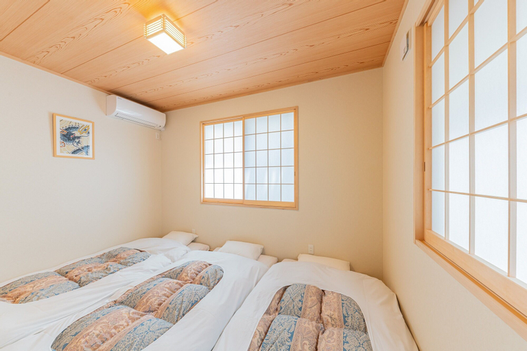 Bedroom 10