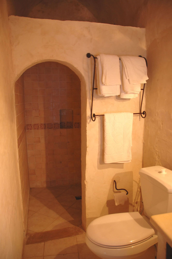 Bathroom 4, Hotel Arisha, Houmt Souk