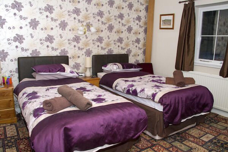 Bedroom 2, The Grainary Farm Stay, North Yorkshire