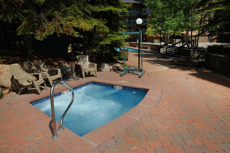 Sport & Beauty, Vantage Point Condo 304, Eagle