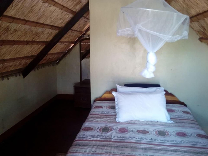 Bedroom 4, Liya Lodge and Campsite, Chobe