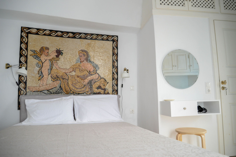 Bedroom 5, Genesis Cave Houses, South Aegean