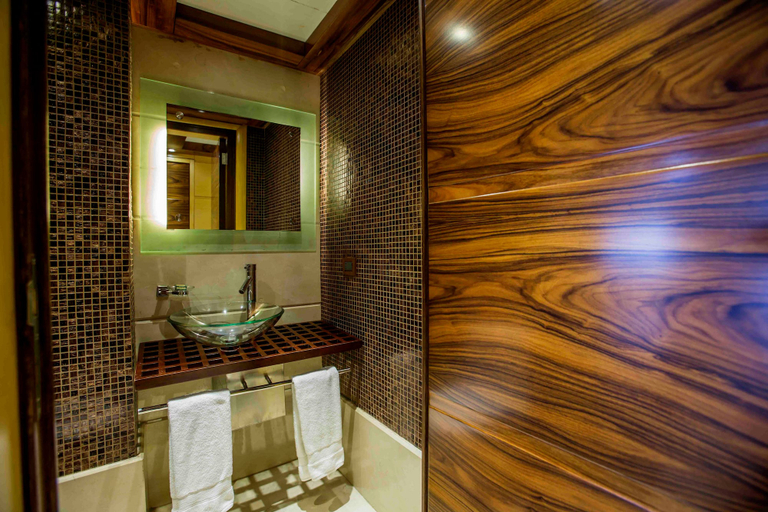 Bathroom 5, Lahoya Suites, Beirut