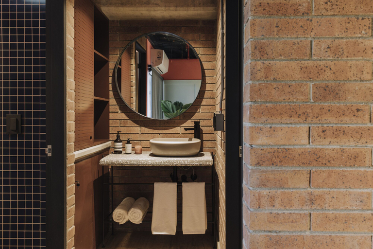 Bathroom 4, The Somos Beats Hotel & Rooftop, Medellín