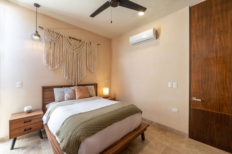 Bedroom 2, Two Bedroom Luxury Apartment by TuLuna, Cozumel