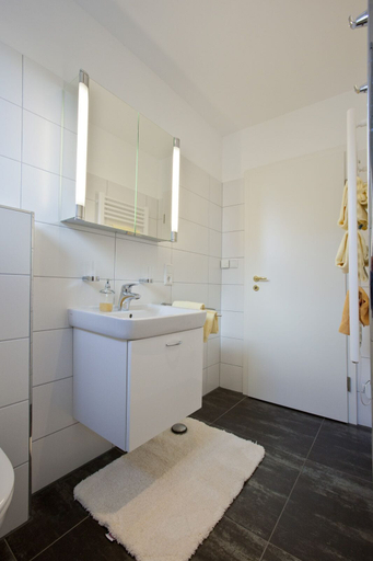 Bathroom 3, Wohnung 3, Aurich