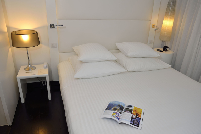 Bedroom 22