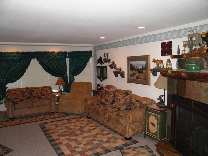 Others 5, 4019 Blackrock Road, El Dorado