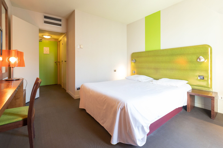 Bedroom 3, Hotel Provence, Var