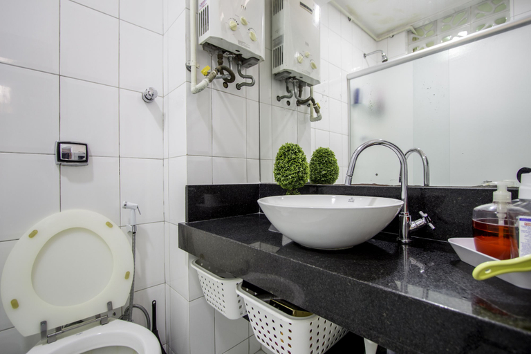 Bathroom 3, LineRio Copacabana Residence #202, Rio de Janeiro