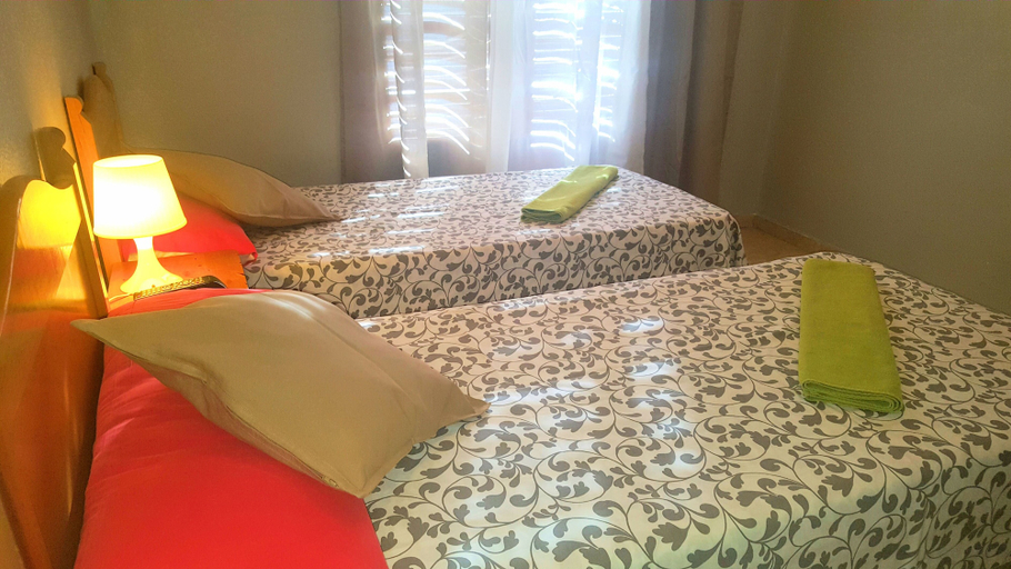Bedroom 4, Hostal El Peine, Madrid