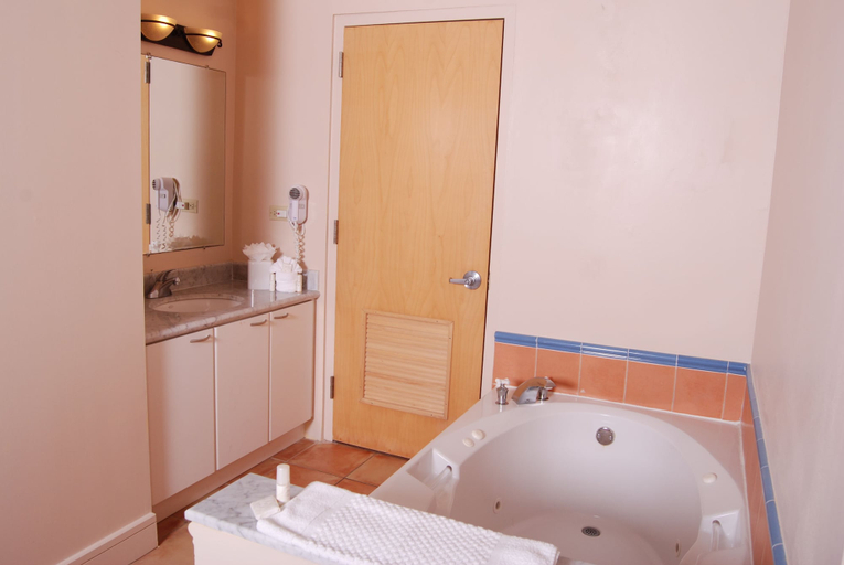 Bathroom 4, Aquarius Vacation Club at Dorado del Mar