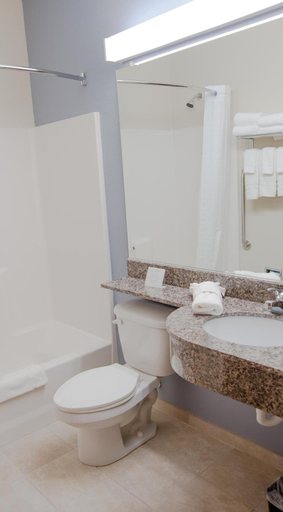 Bathroom, WeStay Suites - Belle Chasse, Plaquemines