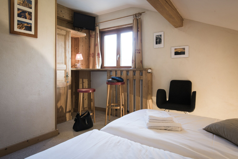 Bedroom 2, Caprice Des Neiges, Haute-Savoie