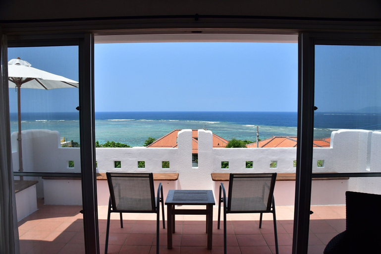 Terrace House Yamabare, Ishigaki