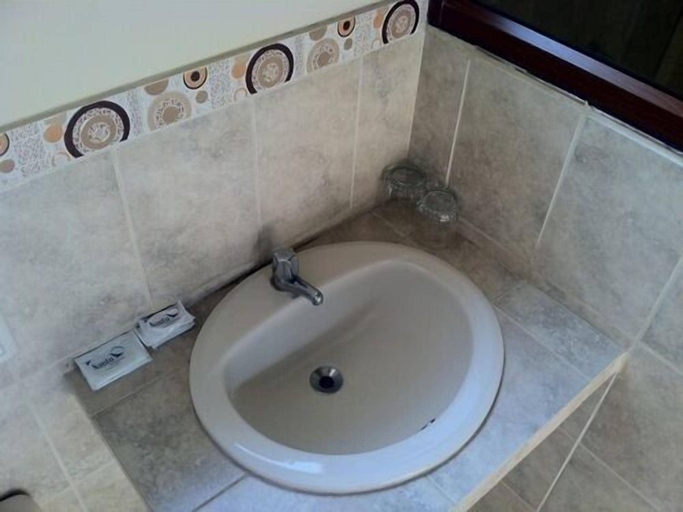 Bathroom, Hotel Hosteria Nantu, Puerto López