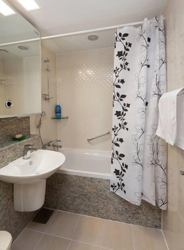 Bathroom 4, Good Time Guest House Incheon Airport - Hostel, Jung