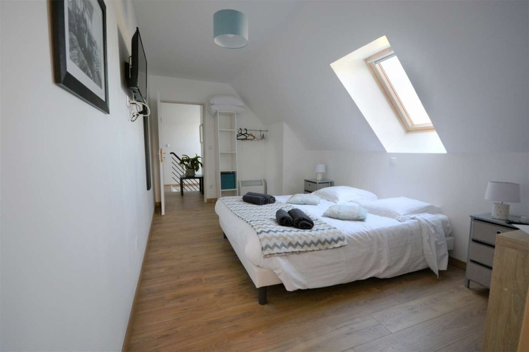 Bedroom 2, L'Echo des 2 Baies, Somme