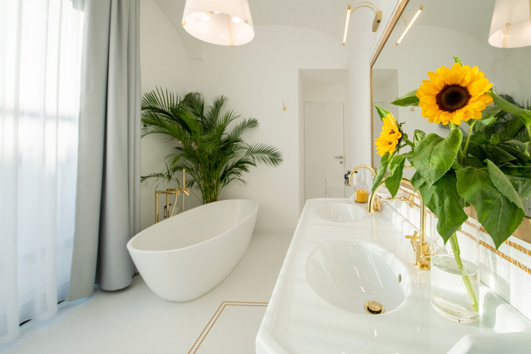 Bathroom 3, Luxury Villa with Penthouse, Pools and Sea View, Napoli