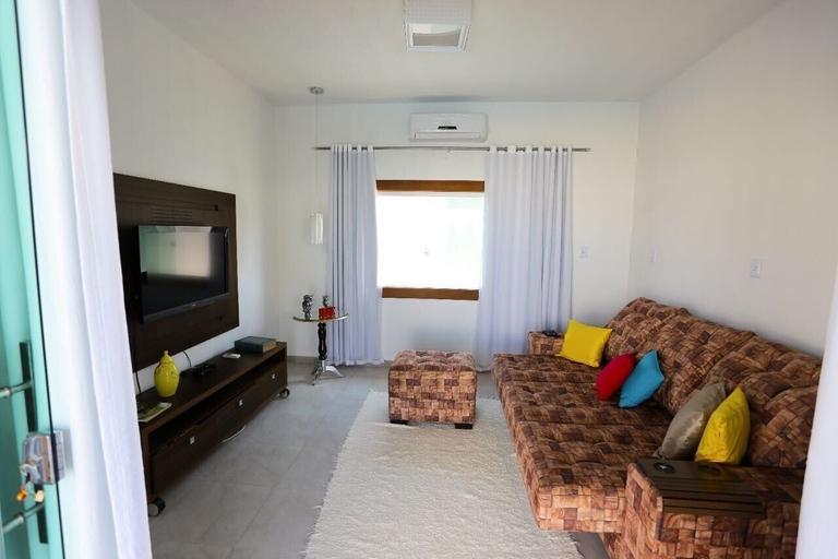 Others 5, Casa Espetacular c piscina 80m da PRAIA, Prado