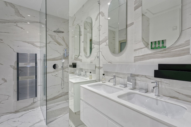 Bathroom, Luxury Apt Ocean Views in Tigne Point, With Pool