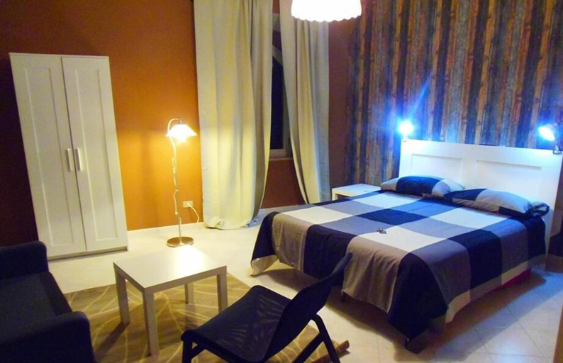 Bedroom 2, B B La Villa, Isernia