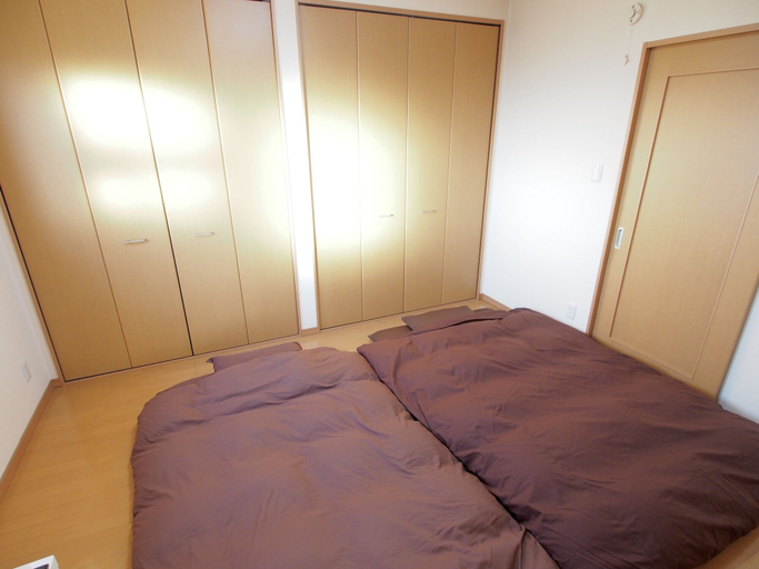 Bedroom 2, Okazaki House up to 8 People, Okazaki