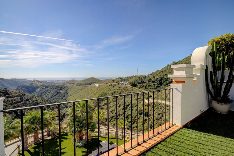 Others 5, A Beautiful Modern Two Bedroom Villa, Málaga