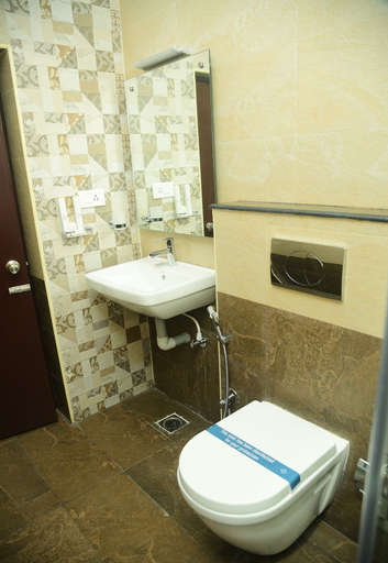 Bathroom 4, White Pearl Residency, Viluppuram