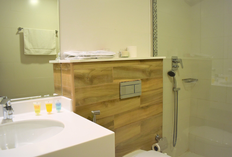 Bathroom 3, Cozy 1 Bedroom In J8 Al Safouh, Dubai