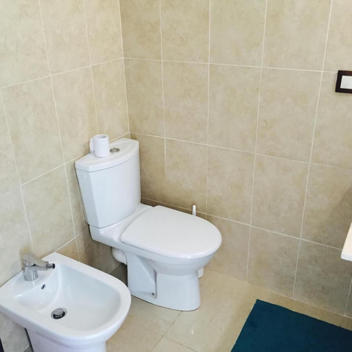 Bathroom, Hj Bjo, Tétouan
